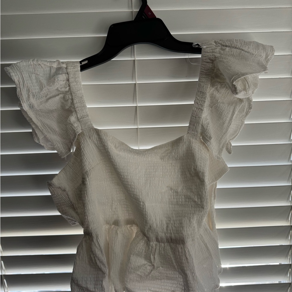 Francesca's Collections White Ruffle Sleeve Blouse